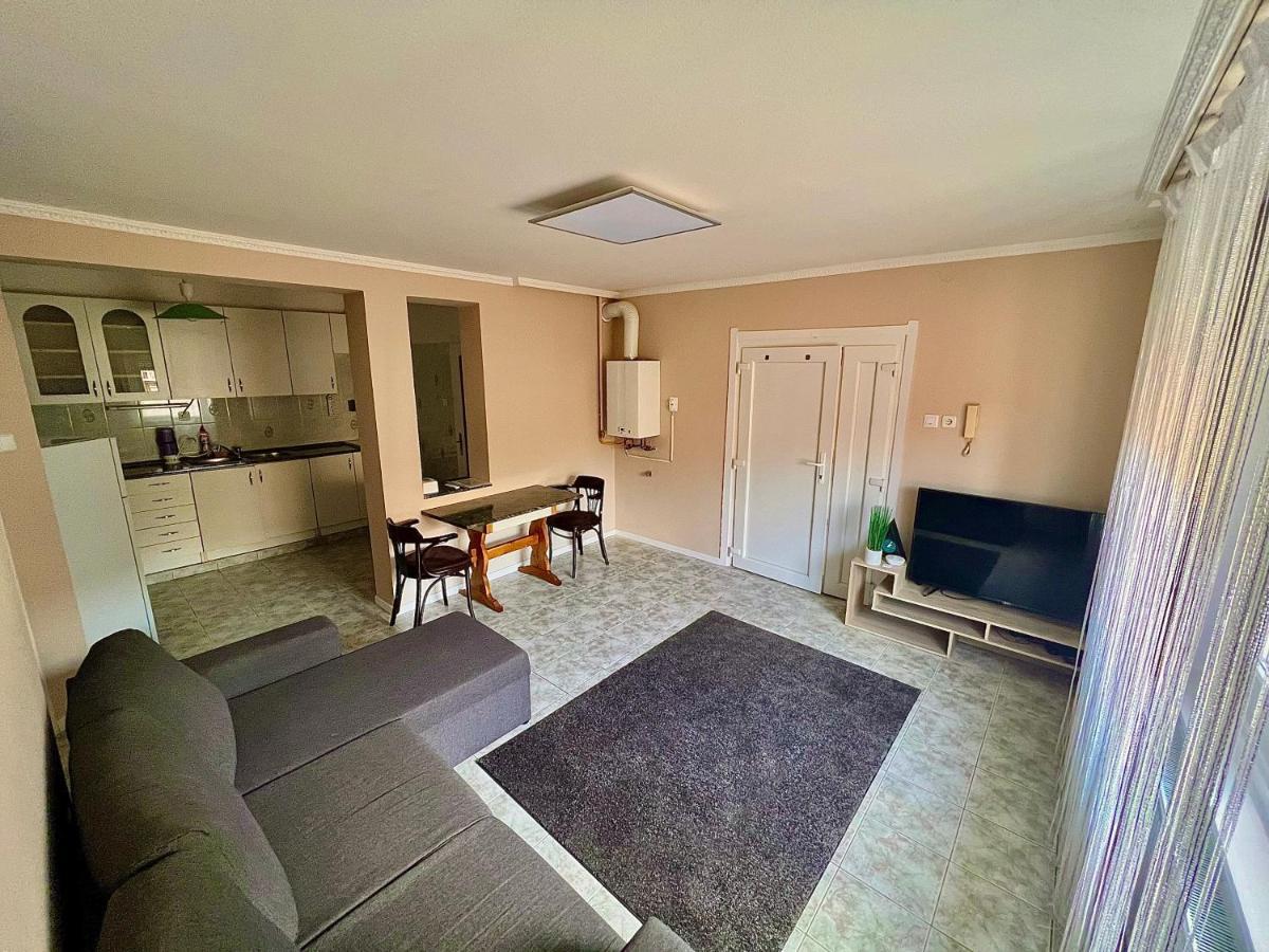Ferienwohnung Voeroesmarty Deluxe Vendeghaz Kaposvár Exterior foto